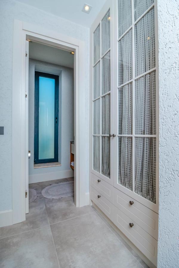 Вилла Ortakent Luxury Private With Pool *