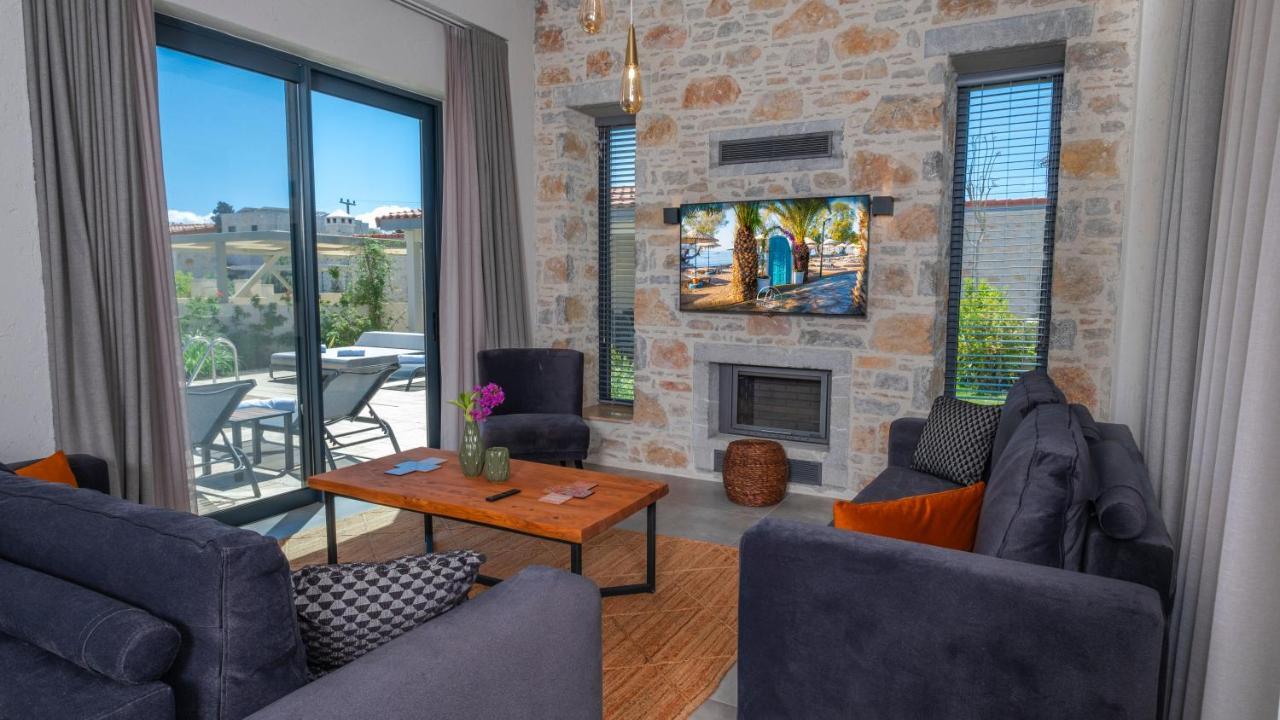 Вилла Ortakent Luxury Private With Pool *